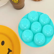 4881 7cavity smiley shape chocolate mold tray cake baking mold Flexible silicone chocolate making tool DeoDap